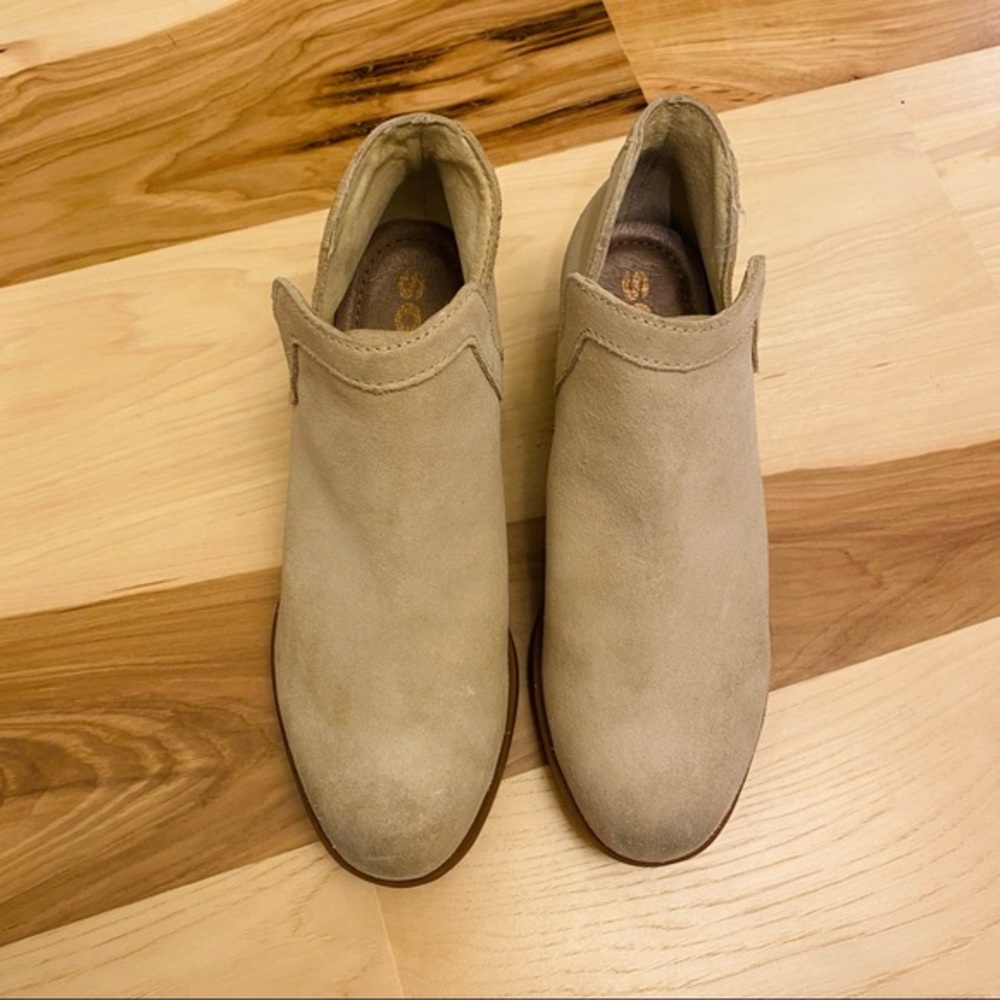Sorel Beige Suede Ankle Booties - Picture 2 of 11